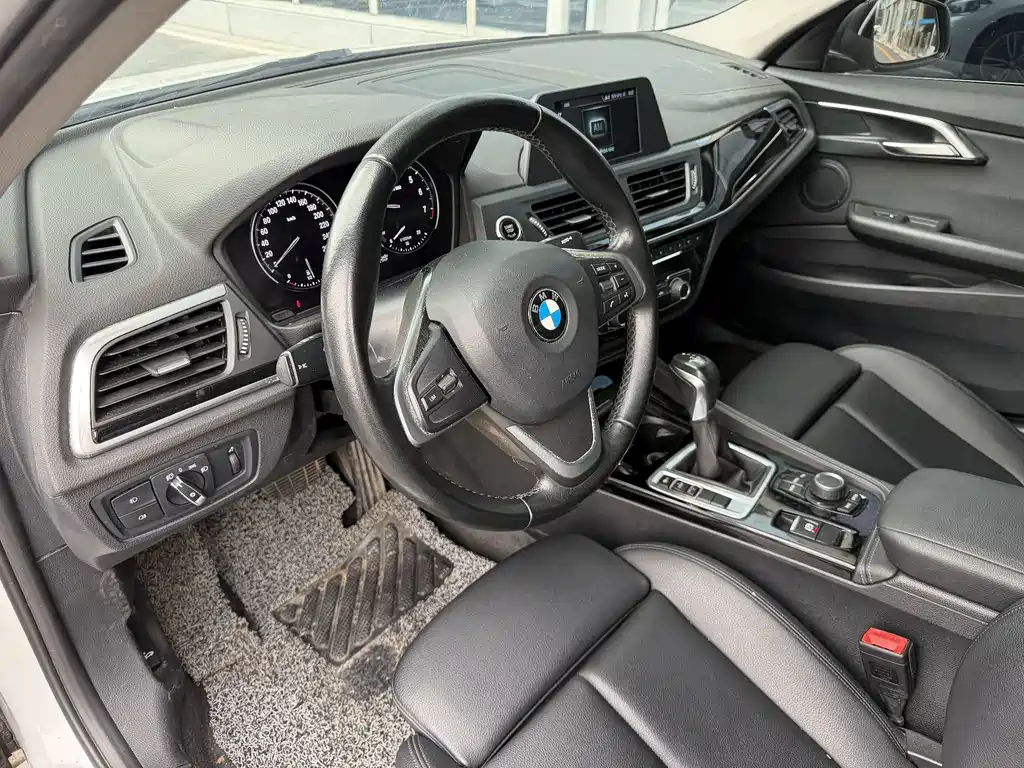 BMW 1 Series — миниатюра 5