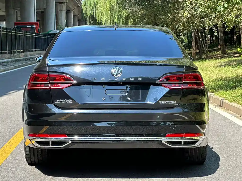 Volkswagen Phideon — миниатюра 5