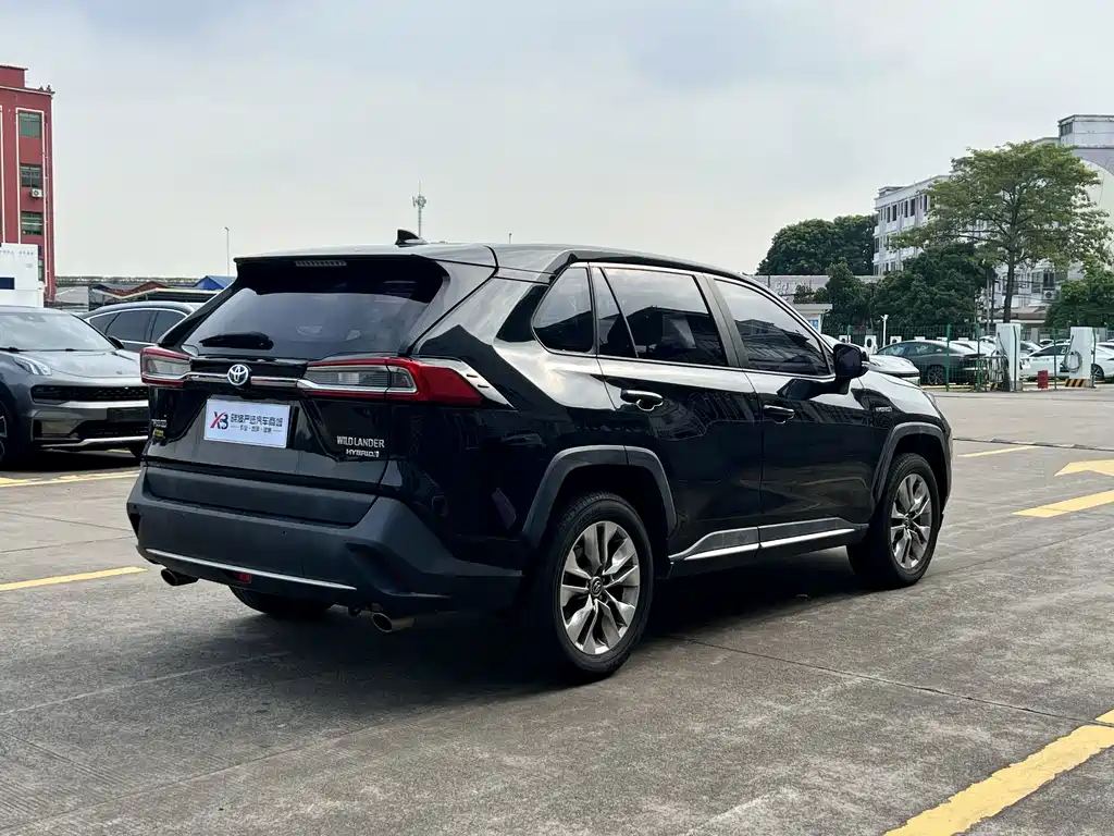 Toyota Wildlander — миниатюра 4