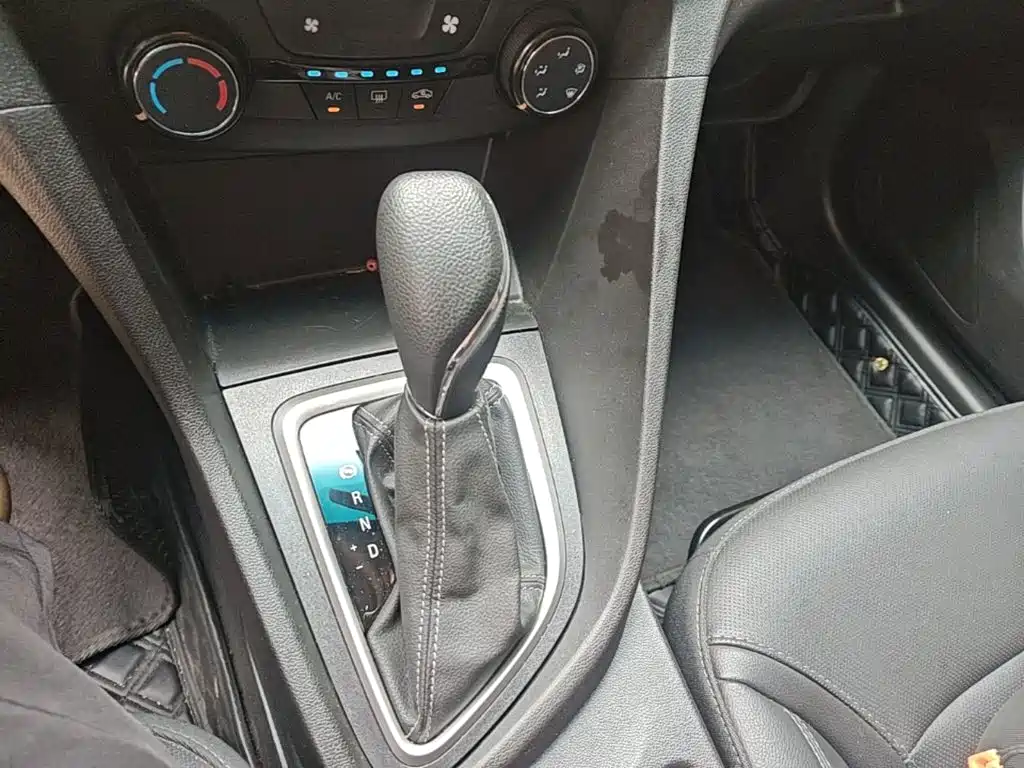 Buick Excelle — миниатюра 19