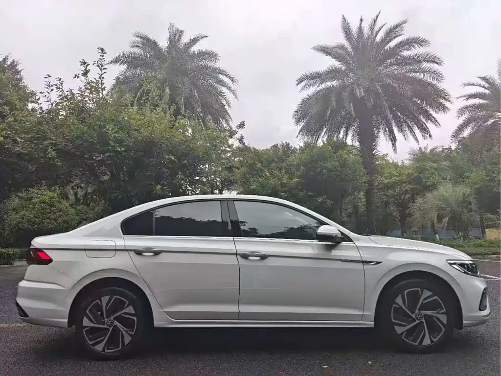 Volkswagen Bora — миниатюра 8