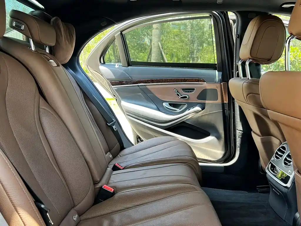 Mercedes-Benz S-Class — миниатюра 9
