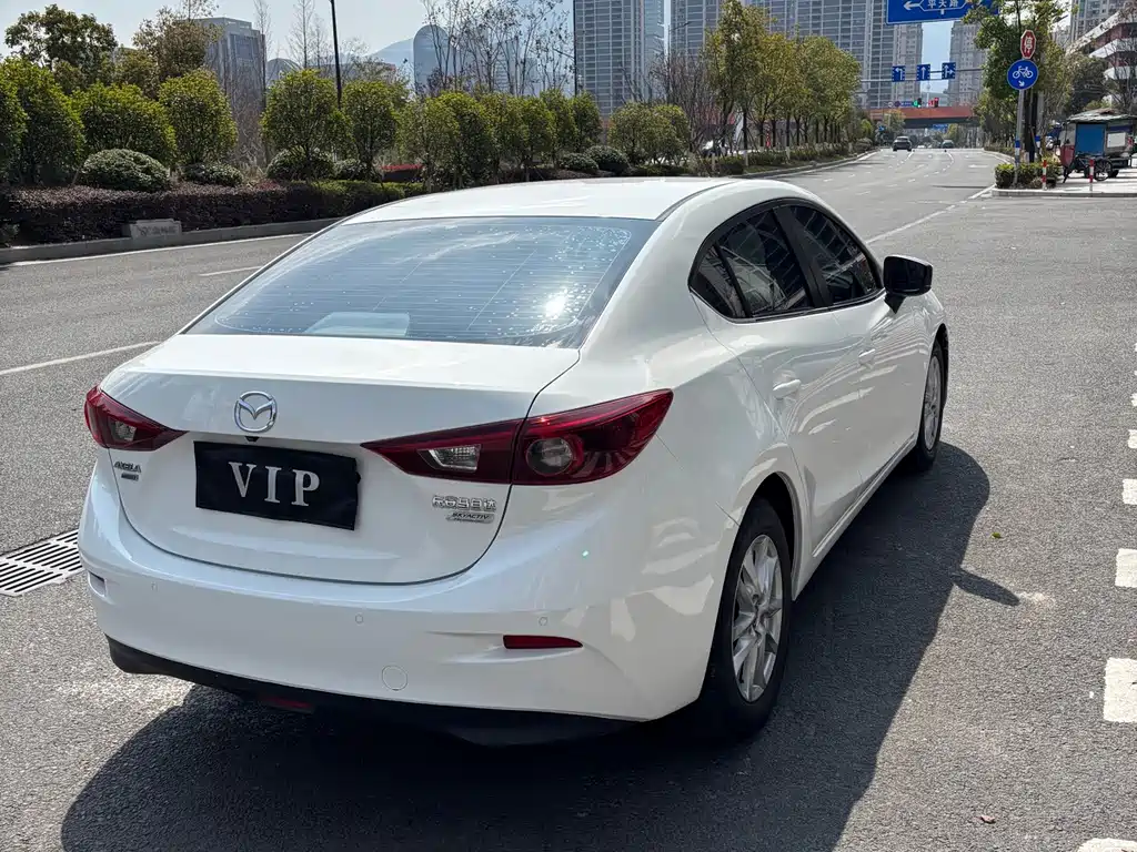 MAZDA 3 ANGKESAILA