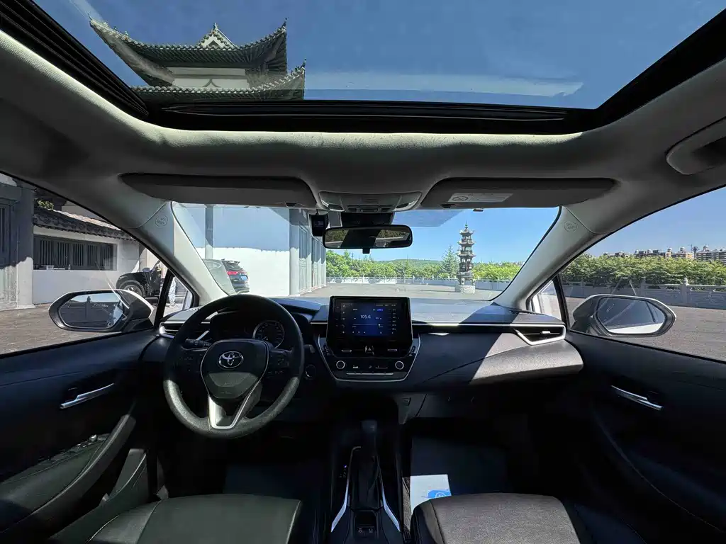 Toyota Corolla — миниатюра 14