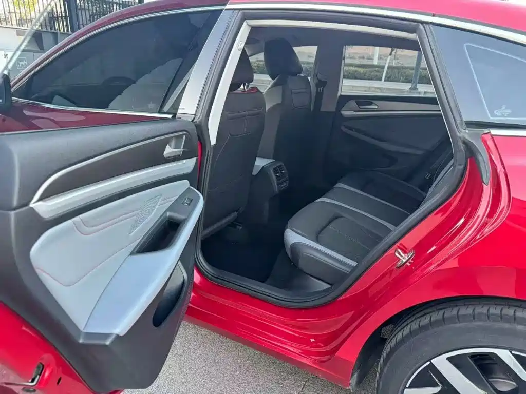 Volkswagen Lamando — миниатюра 6
