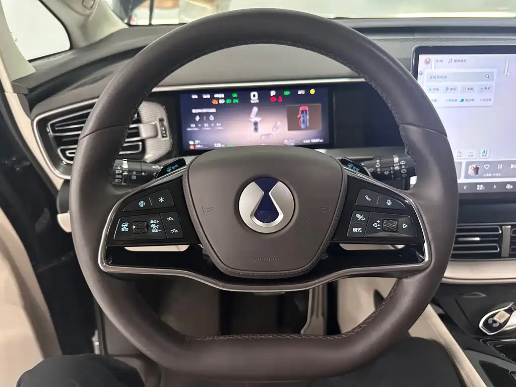 Denza D9 2025 DM-i Smart Drive 1020 Flagship