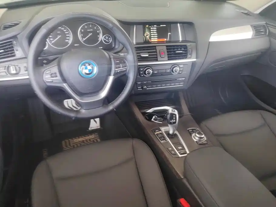 BMW X3 (Import) — миниатюра 12