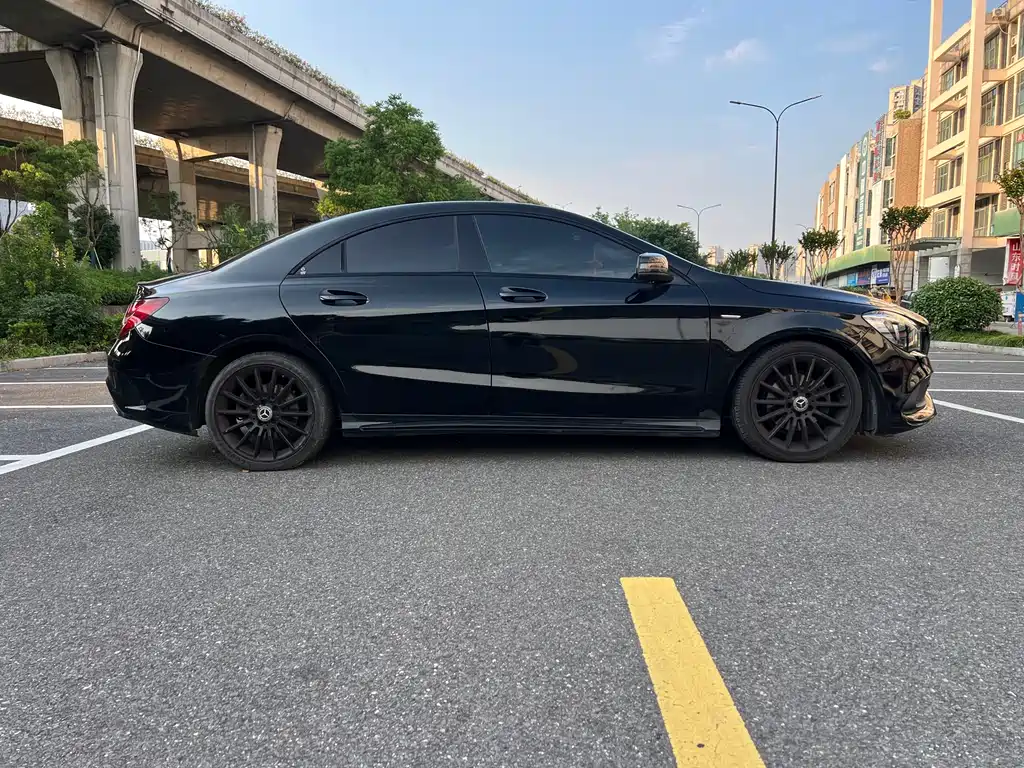 Mercedes-Benz CLA 2019 CLA 200