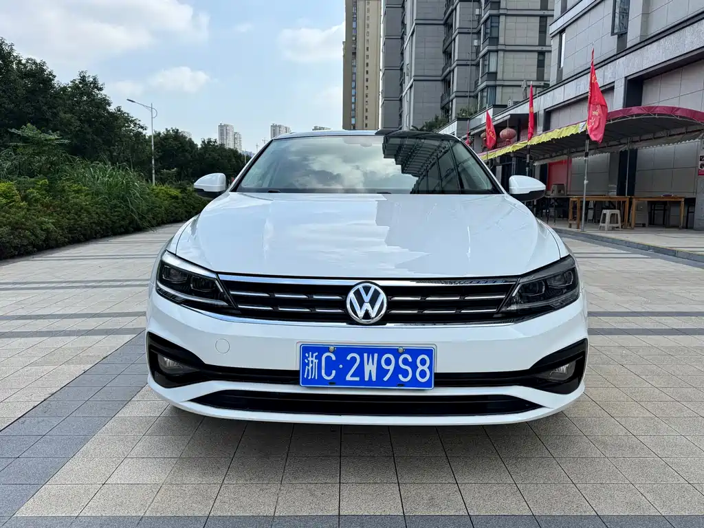 Volkswagen Lamando — миниатюра 2