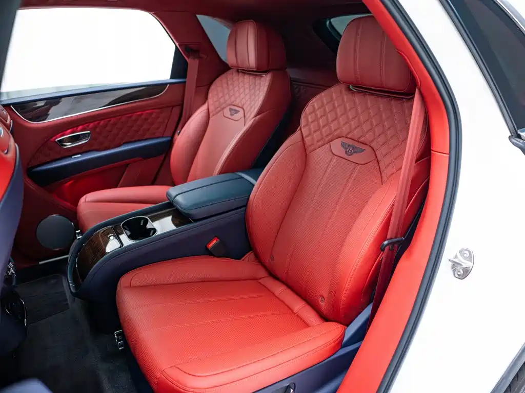 Bentley Bentayga — миниатюра 10