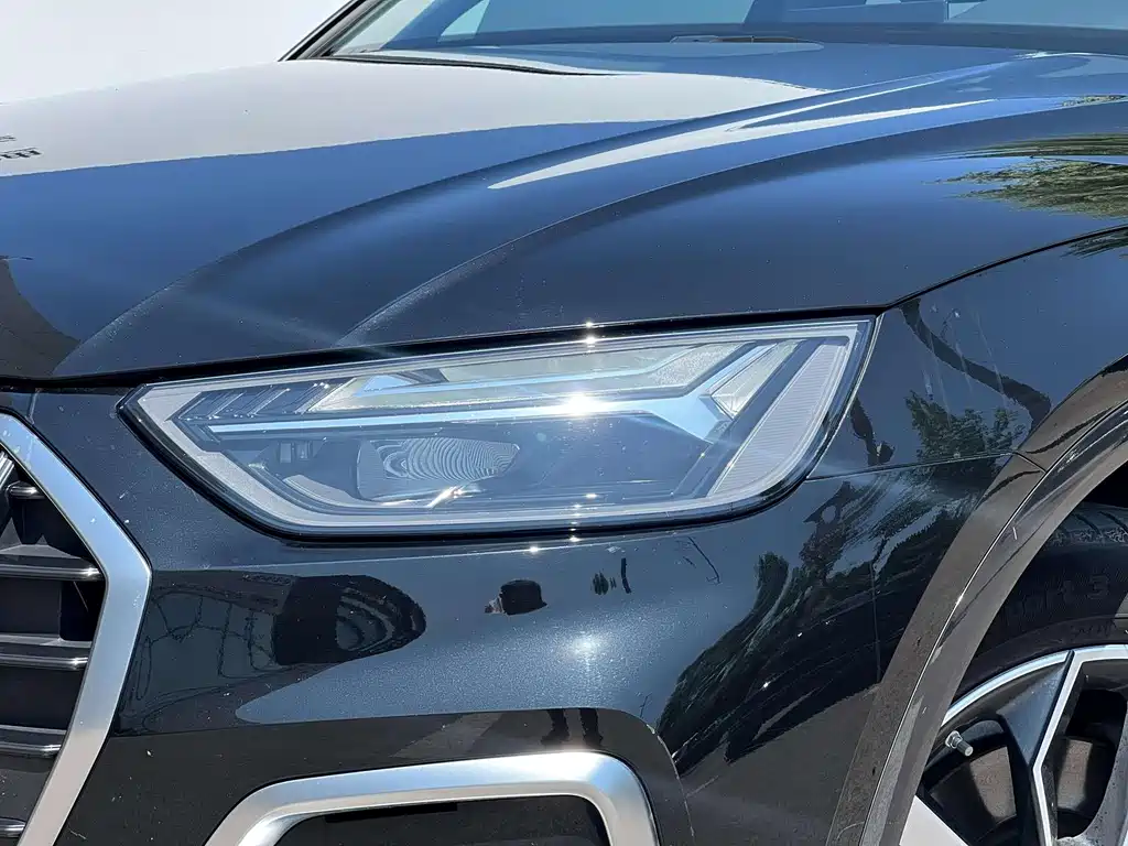 Audi Q5L — миниатюра 11