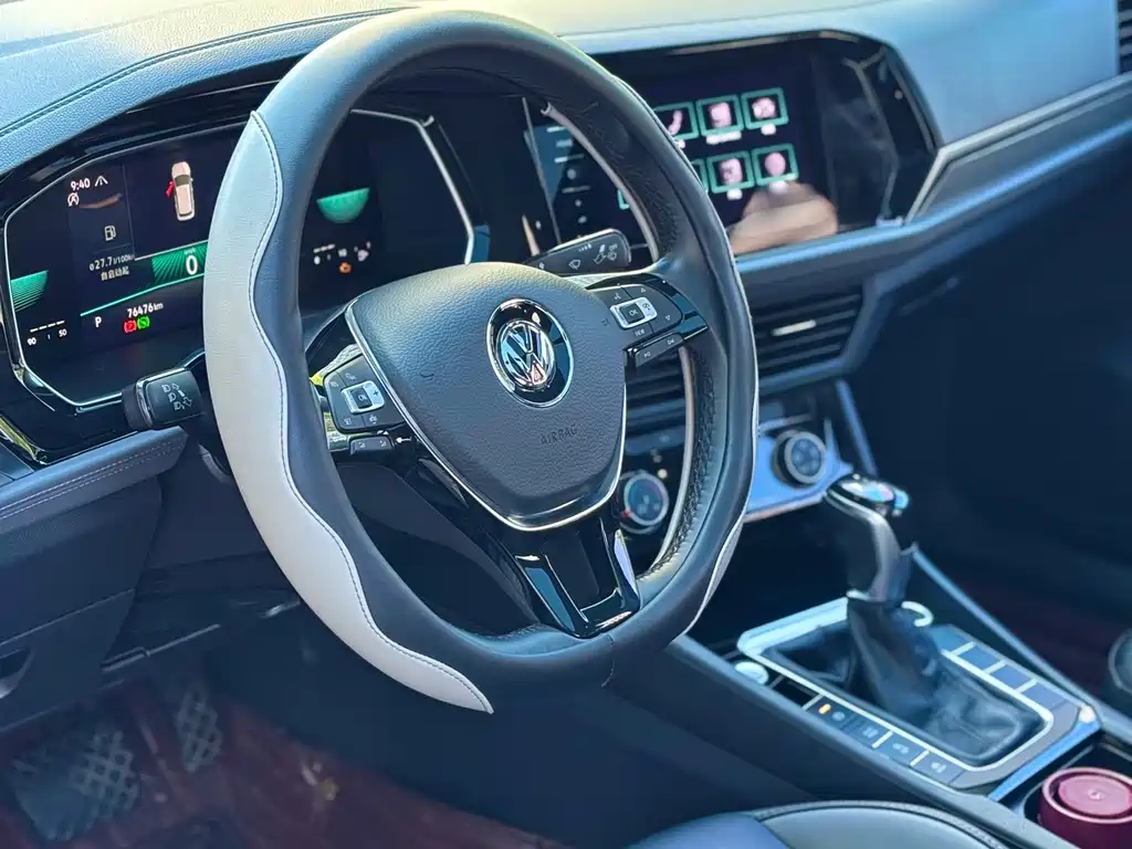 Volkswagen Sagitar — миниатюра 4