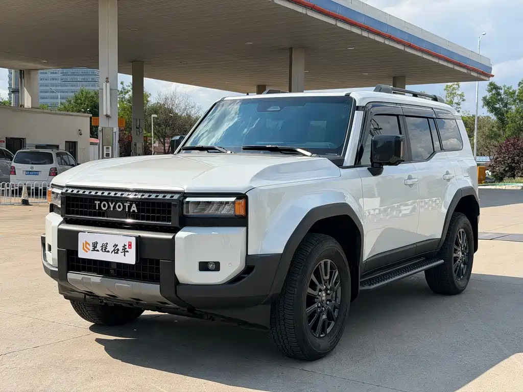 Toyota Prado 2025