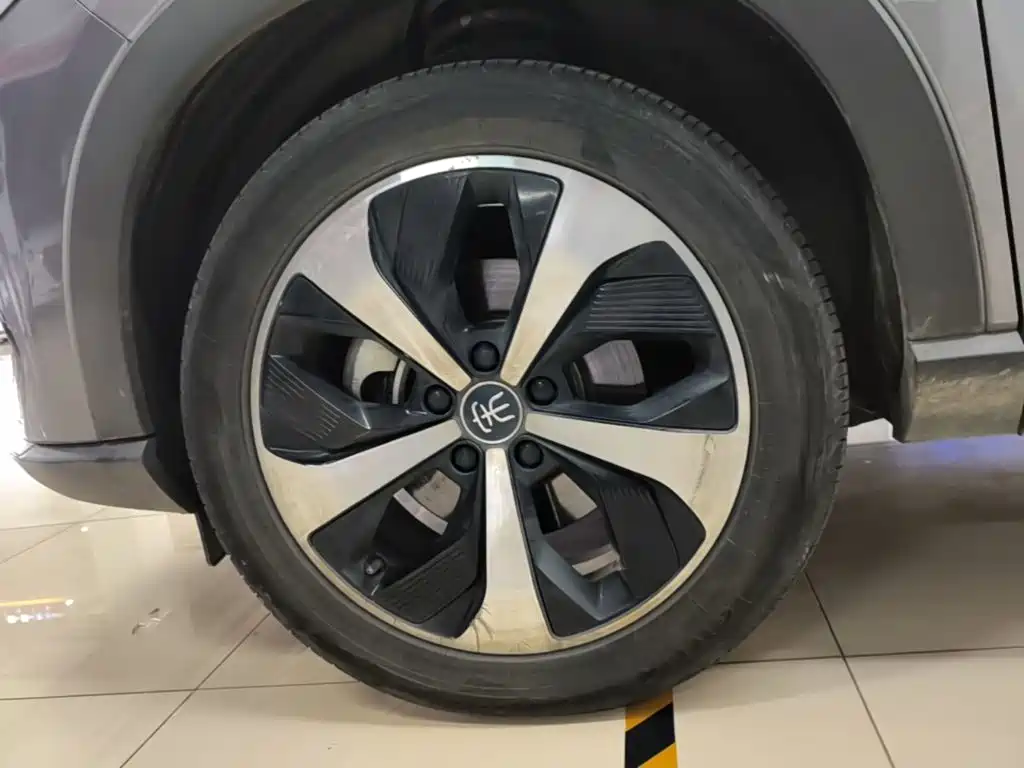 BYD PLUS New Energy — миниатюра 23