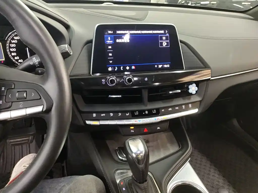 Cadillac CT4 — миниатюра 13