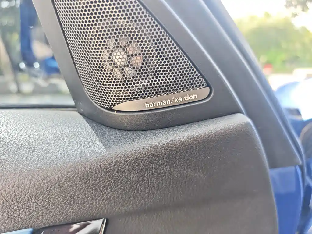 BMW 3 Series — миниатюра 20