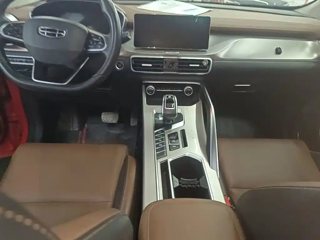 Geely Binyue — миниатюра 14