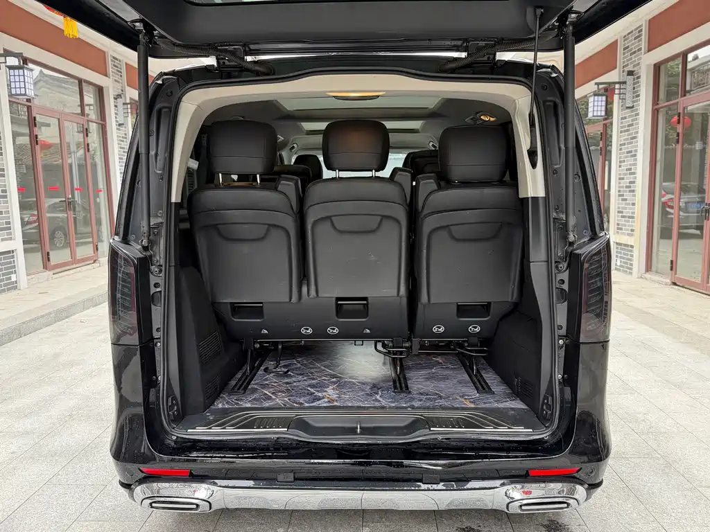 MERCEDES-BENZ V CLASS