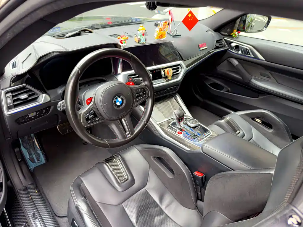BMW M4 2022 M4