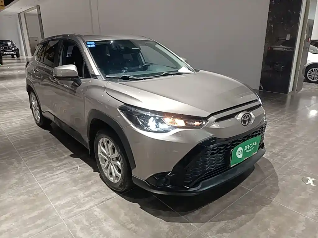 Toyota Frontlander — миниатюра 4