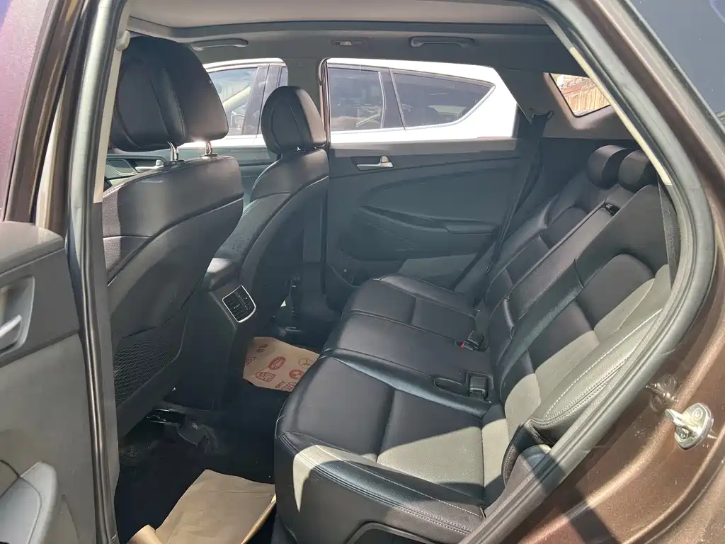 Hyundai Tucson — миниатюра 5