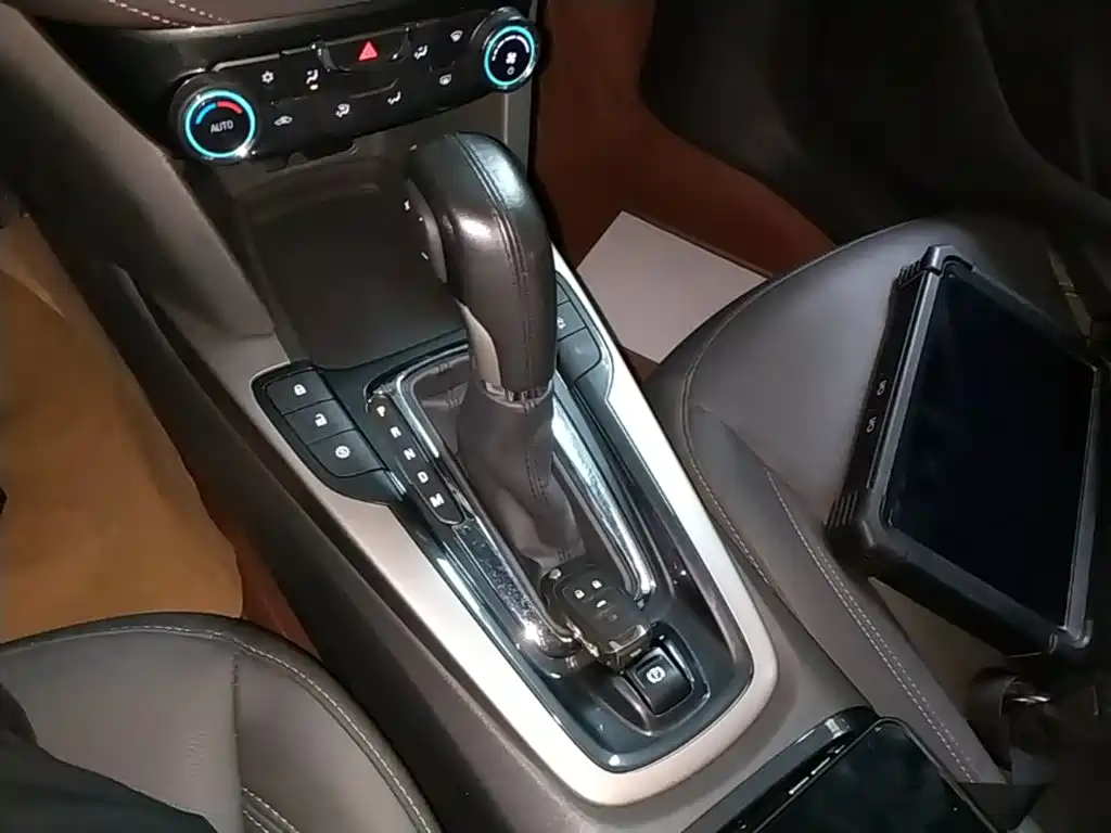 Chevrolet Malibu — миниатюра 14