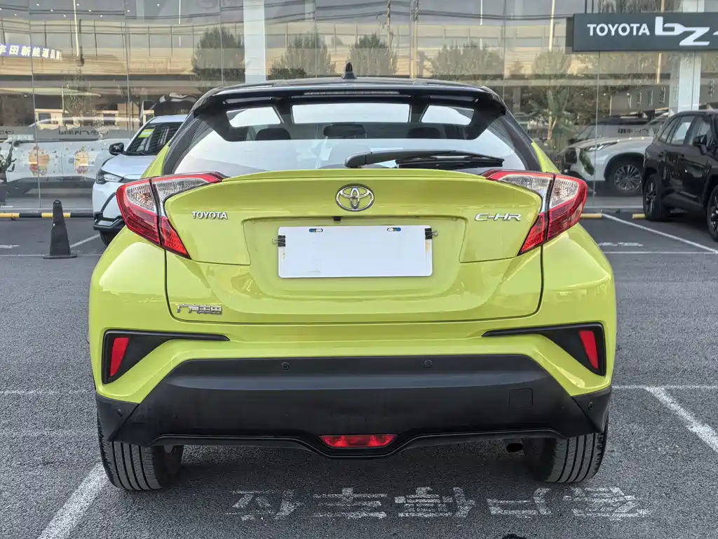 Toyota C-HR — миниатюра 11