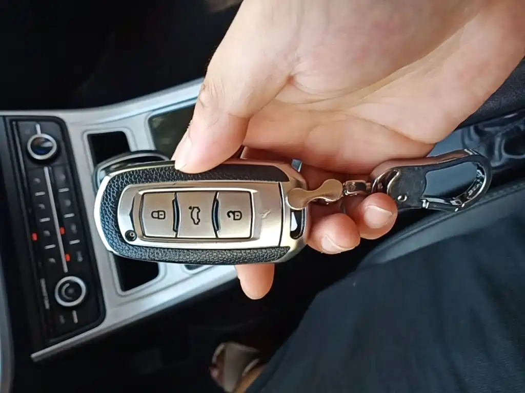 Geely Vision — миниатюра 9