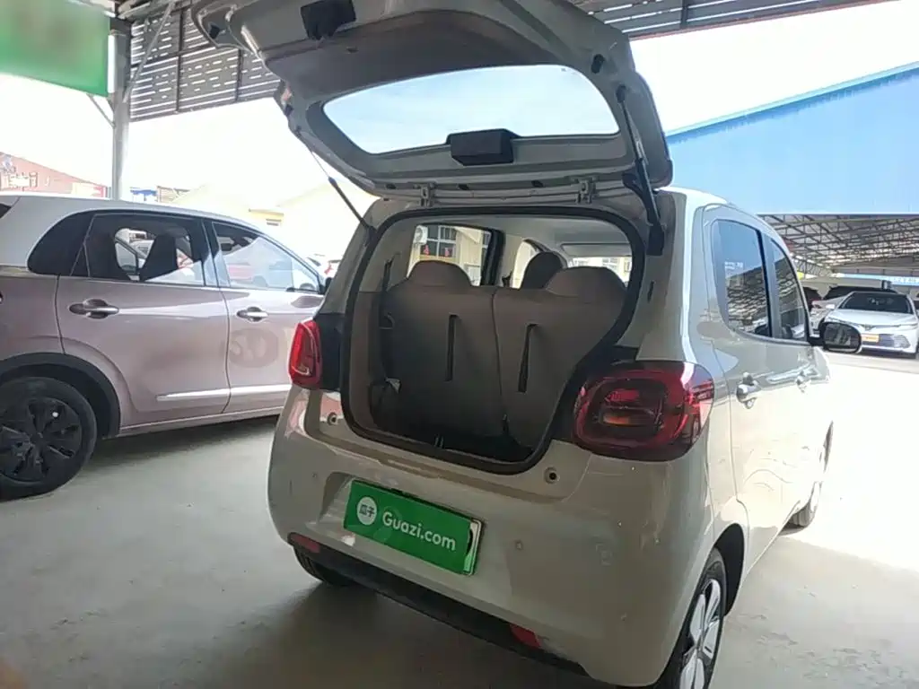 Wuling MINIEV — миниатюра 15
