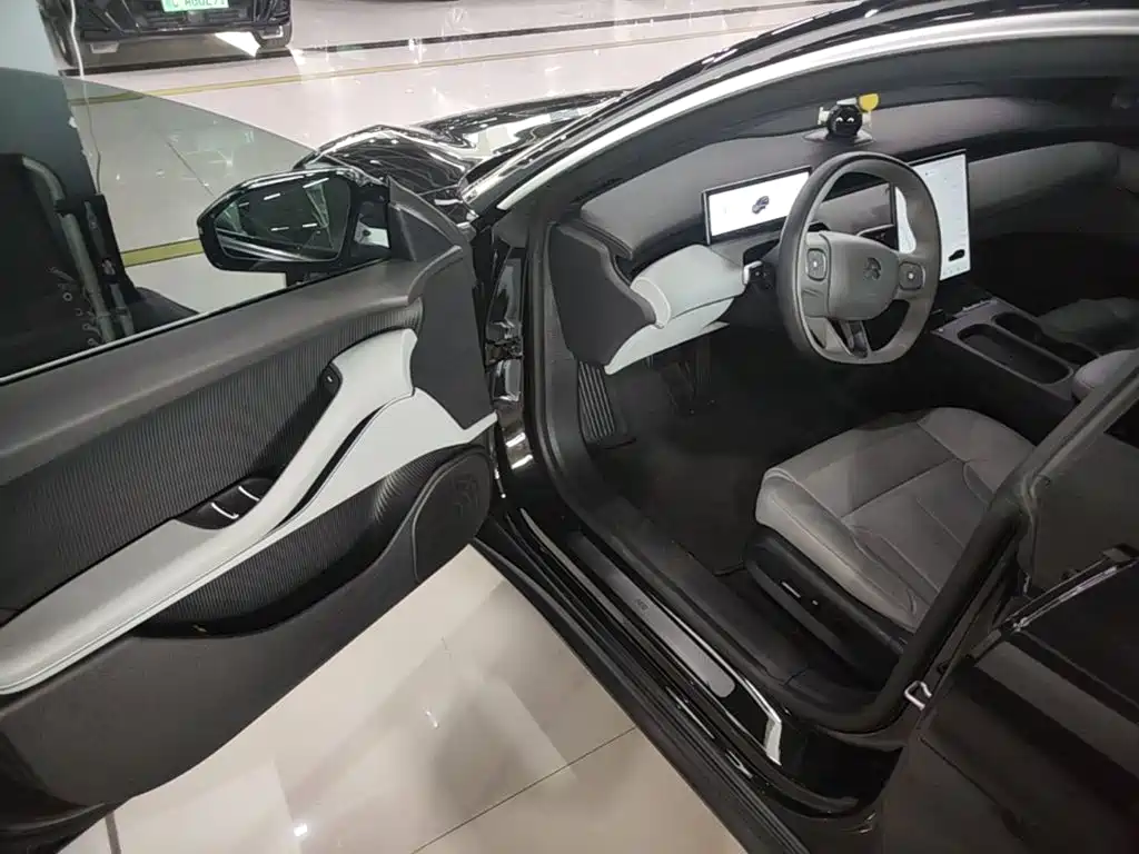 NIO ET5T — миниатюра 16