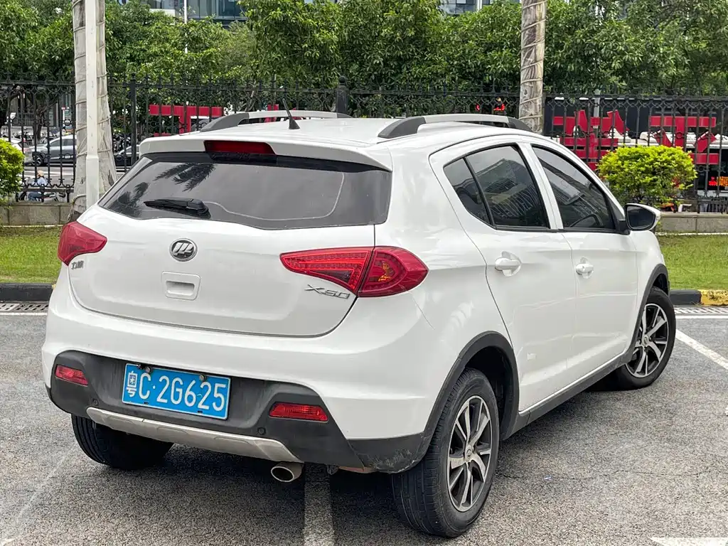 Lifan 力帆X50 — миниатюра 4