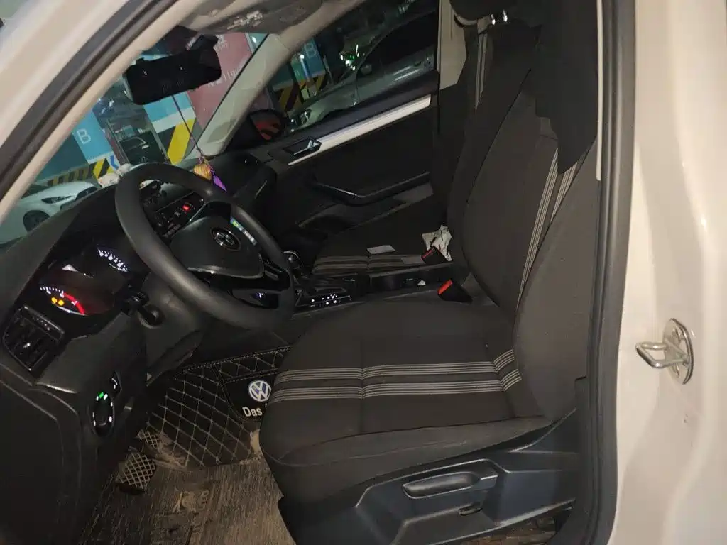 Volkswagen Lamando — миниатюра 16
