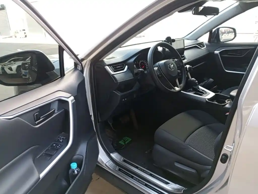 Toyota Wildlander — миниатюра 16