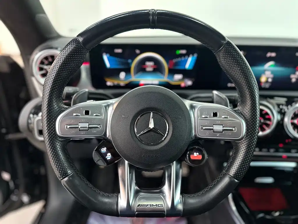 Mercedes-Benz CLA AMG AMG CLA 35 4MATIC, фото 9