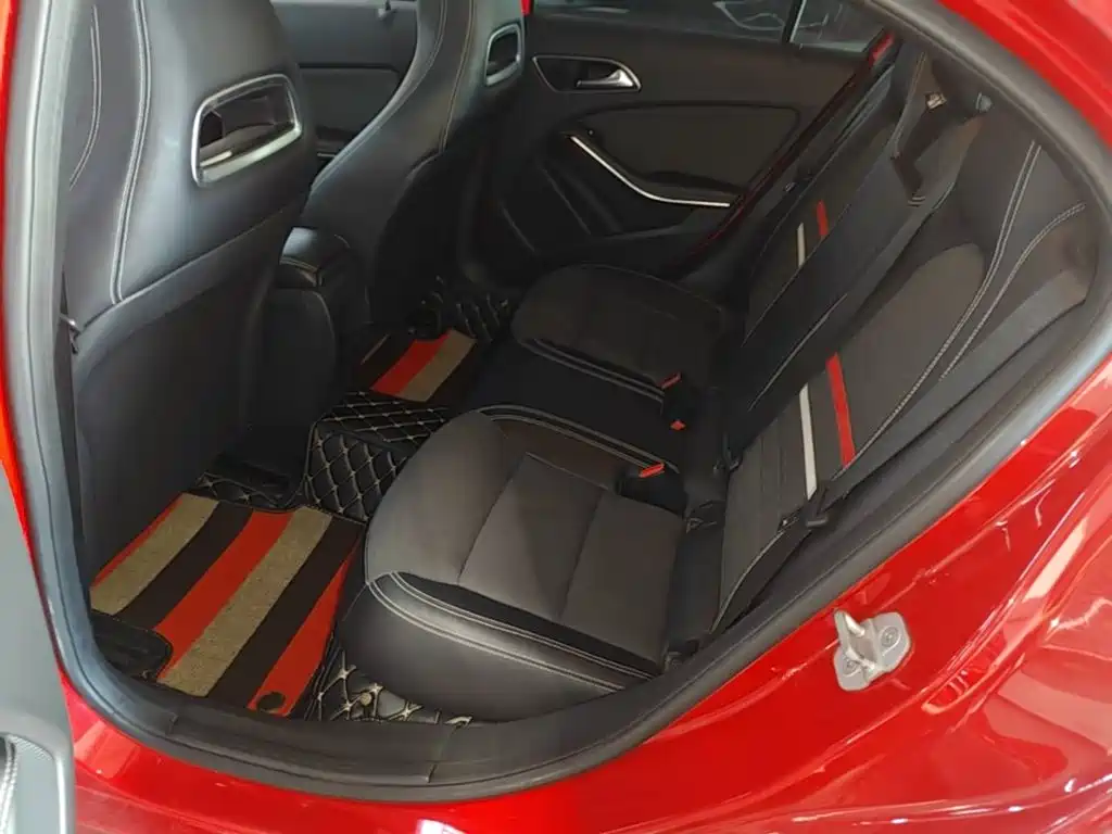 Mercedes-Benz A-Class (Import) — миниатюра 17