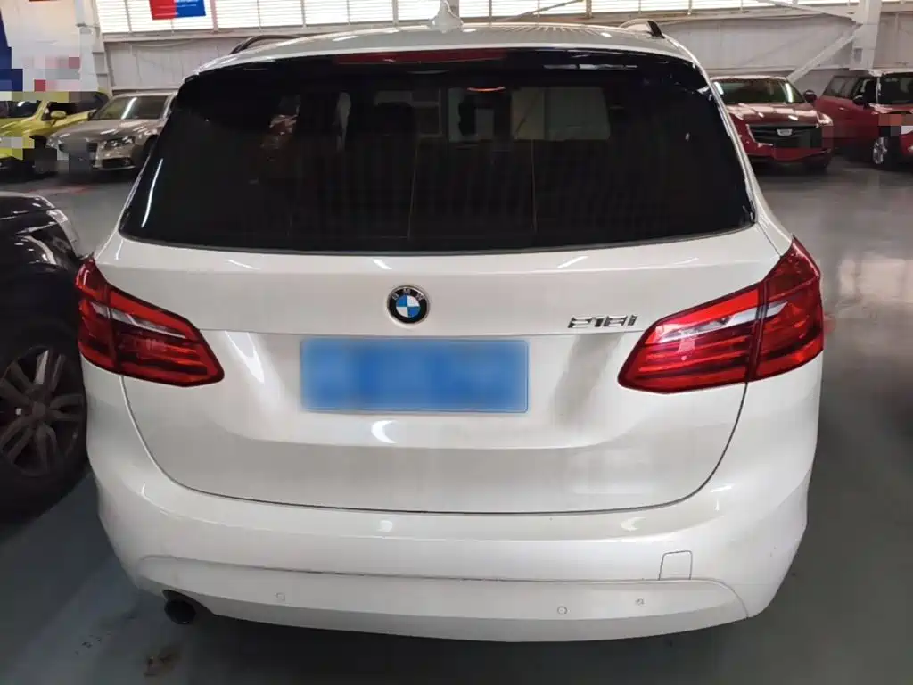 BMW 2 Series Active Tourer (Import) — миниатюра 6