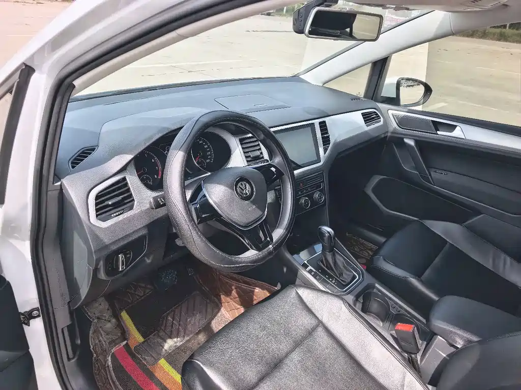 Volkswagen Golf Sportsvan — миниатюра 7