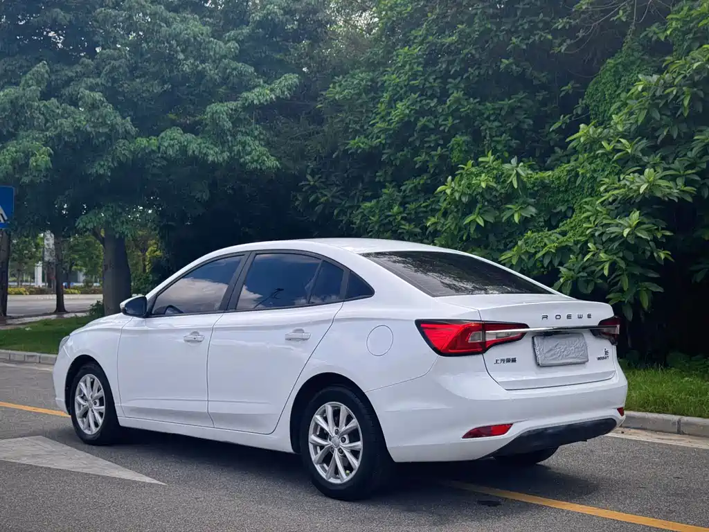 Roewe i5 — миниатюра 19