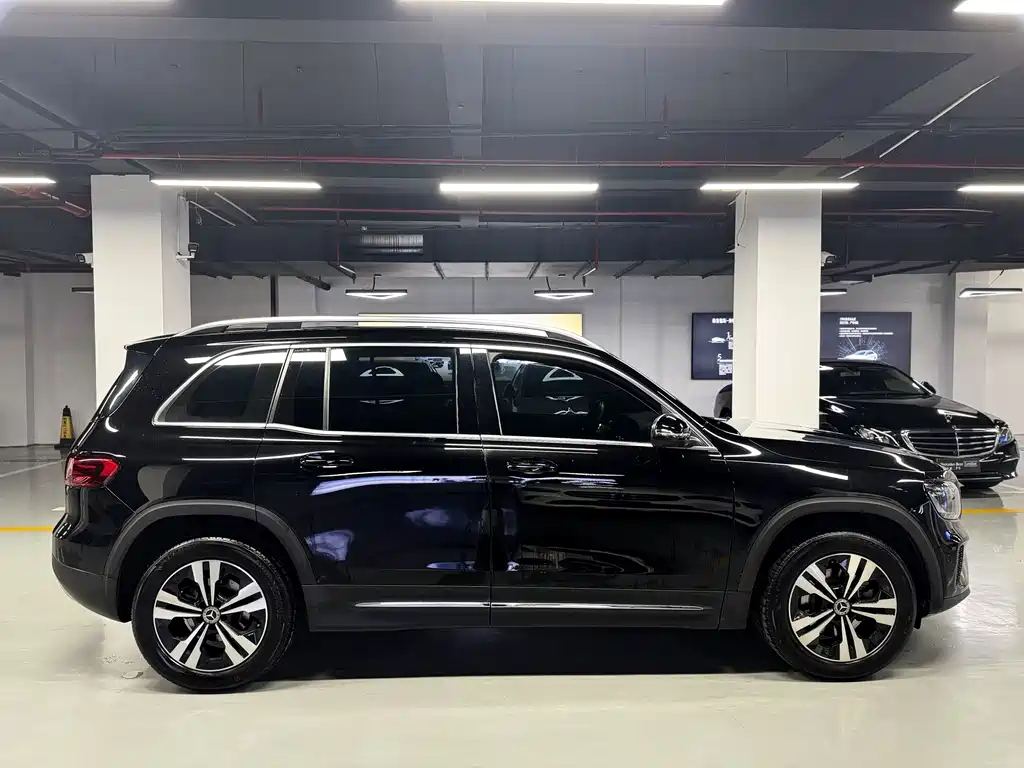Mercedes-Benz GLB 2024 GLB 200
