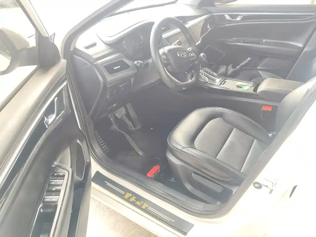 Geely Emgrand GL — миниатюра 16