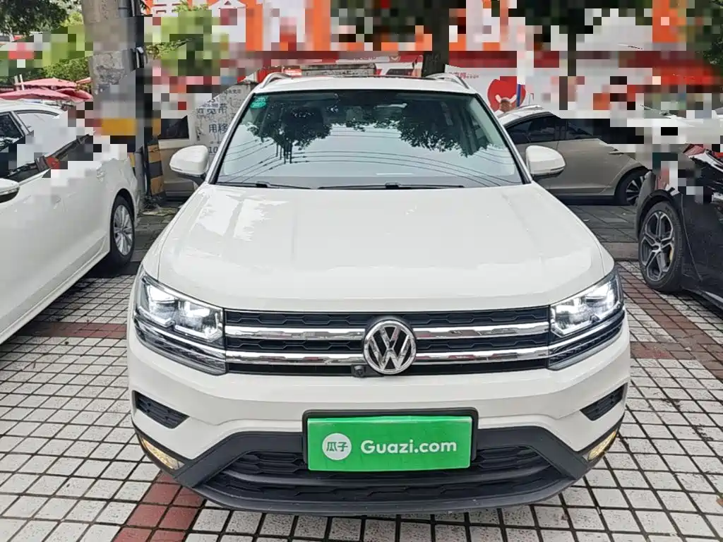 Volkswagen Tharu — миниатюра 3