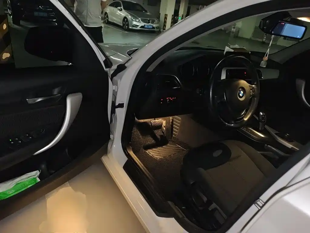 BMW 1 Series (Import) — миниатюра 14