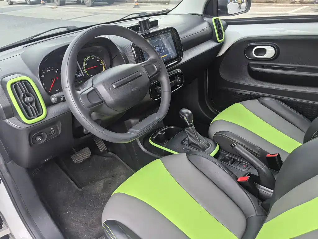 Roewe Clever — миниатюра 9