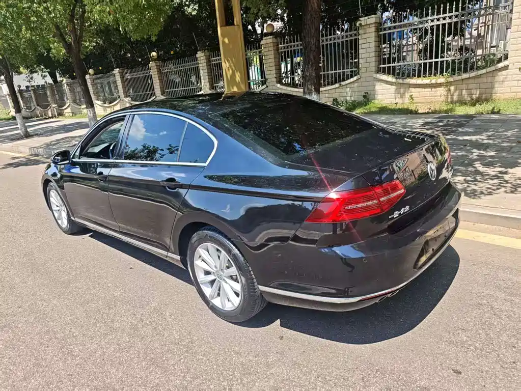 Volkswagen Magotan — миниатюра 4