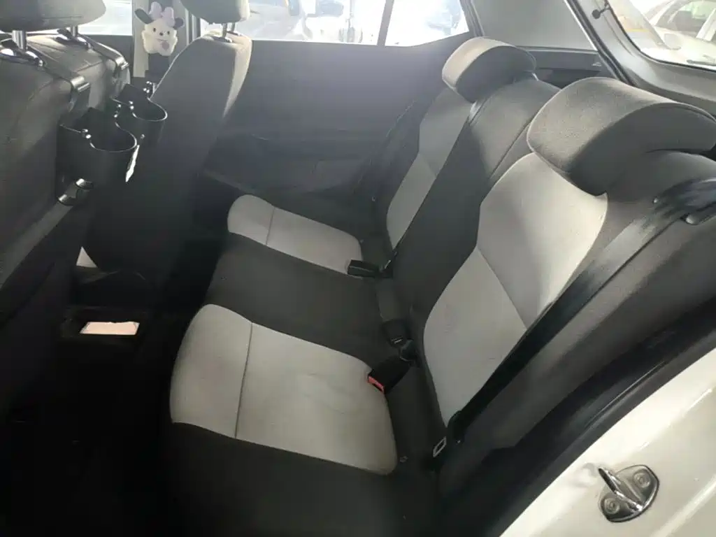 Skoda Fabia — миниатюра 17