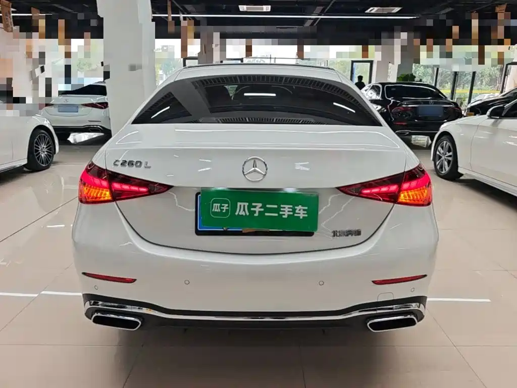 Mercedes-Benz C-Class — миниатюра 6