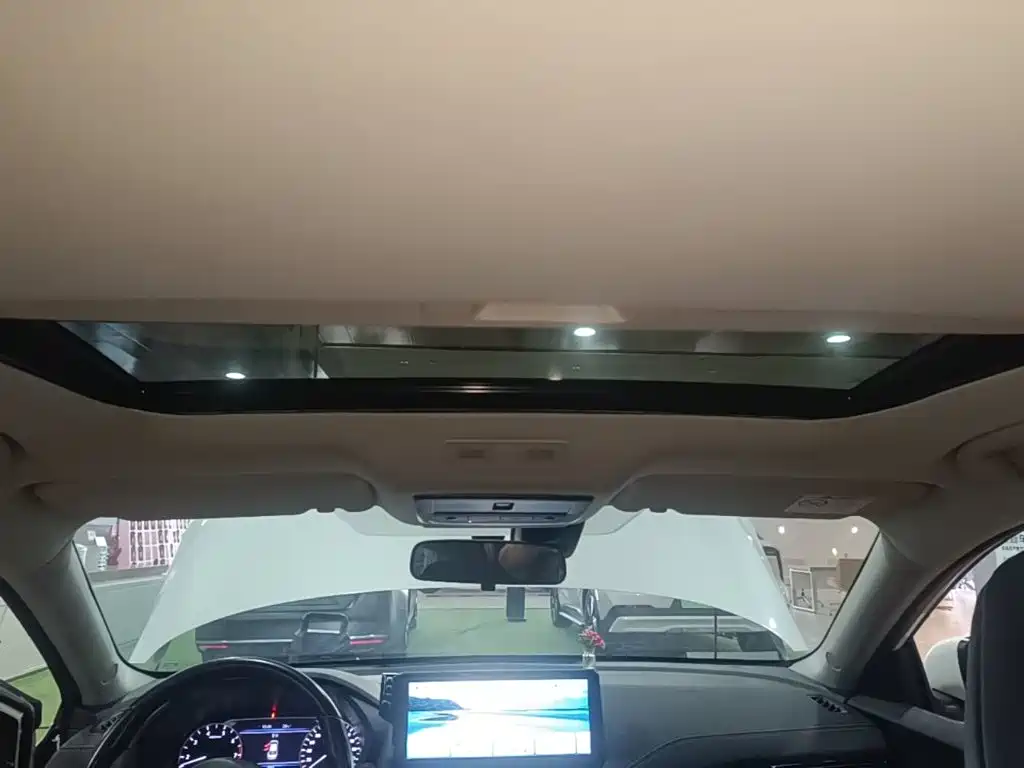 Nissan Sylphy — миниатюра 18