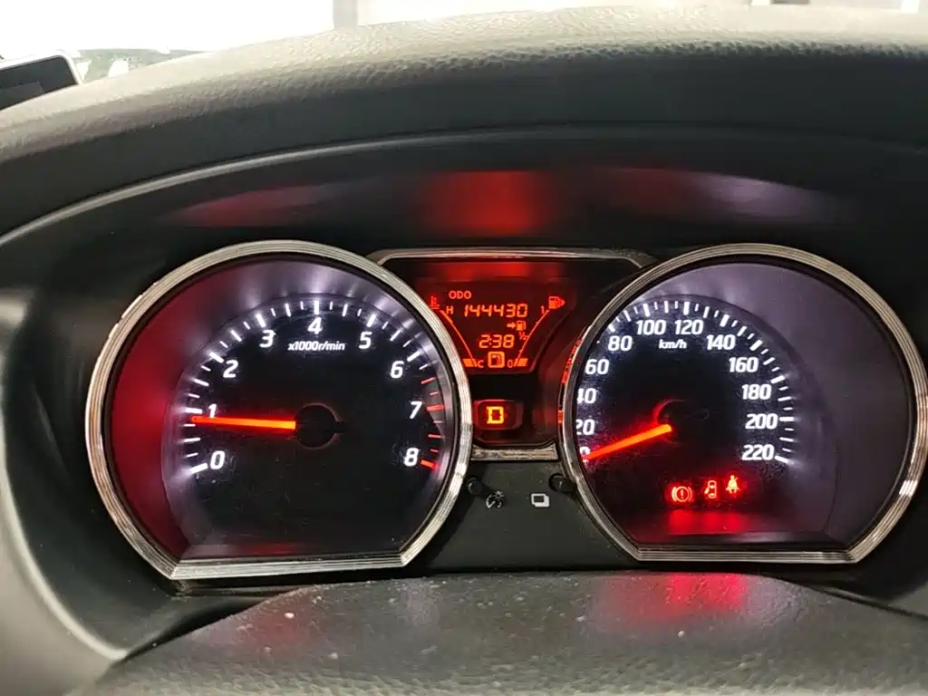 Nissan Livina — миниатюра 12