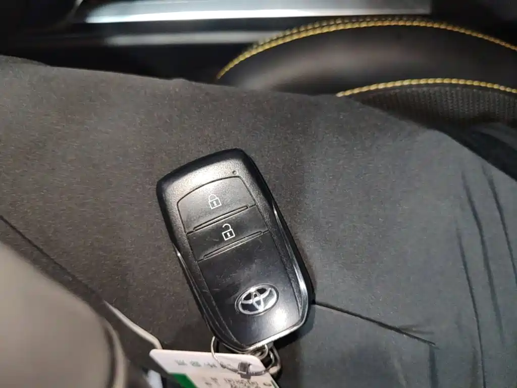 Toyota bZ5 — миниатюра 9