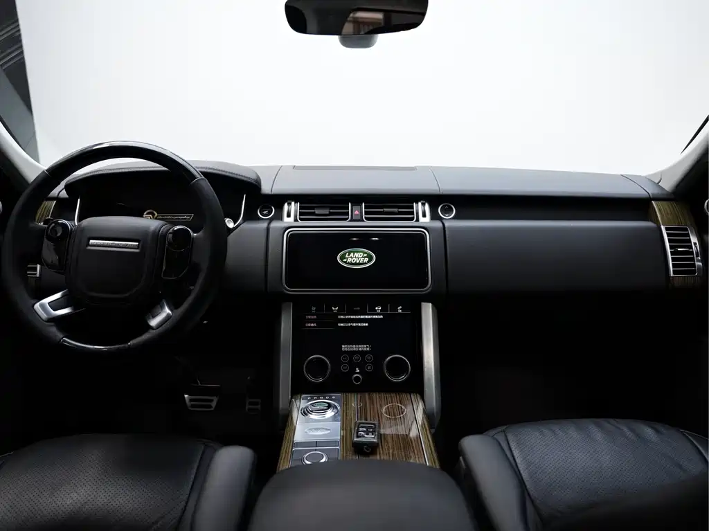 Land Rover Range Rover — миниатюра 5